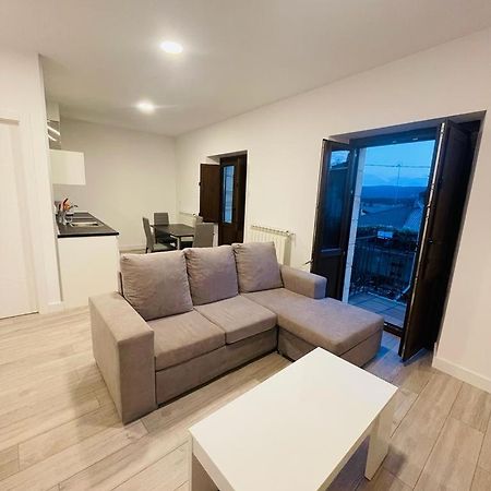 Apartamentos Rurales La Plaza 2 Duruelo de la Sierra Exterior foto